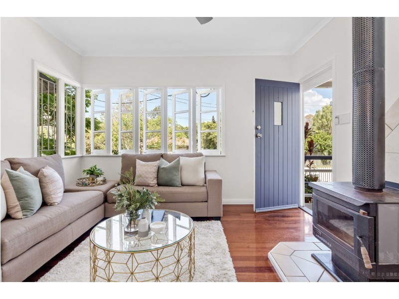 8 Doorey Street, Keperra QLD 4054