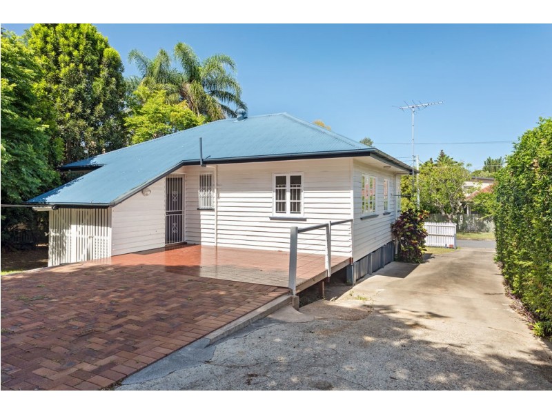 8 Doorey Street, Keperra QLD 4054