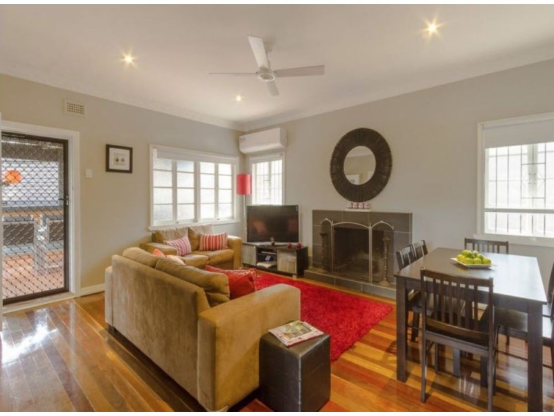 138 Banks Street, Alderley QLD 4051