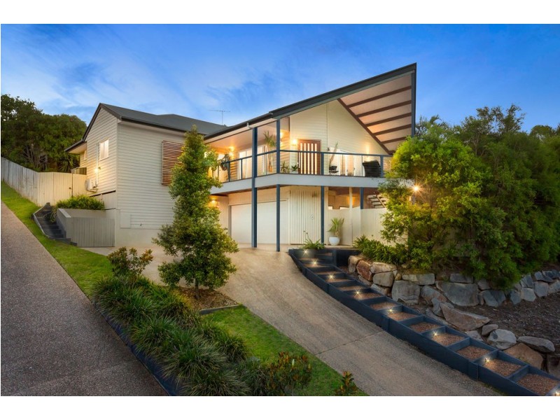 13 Glendore Court, Eatons Hill QLD 4037