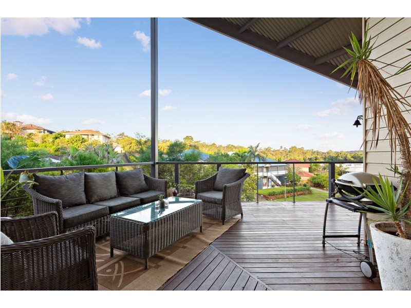 13 Glendore Court, Eatons Hill QLD 4037