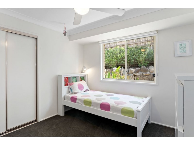 11 Lynagh Court, Arana Hills QLD 4054