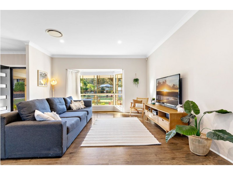 5 Woodgrove Court, Highvale QLD 4520