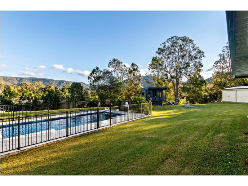 5 Woodgrove Court, Highvale QLD 4520