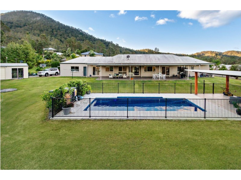 5 Woodgrove Court, Highvale QLD 4520