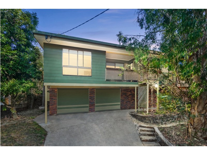 22 Yathong Court, Arana Hills QLD 4054