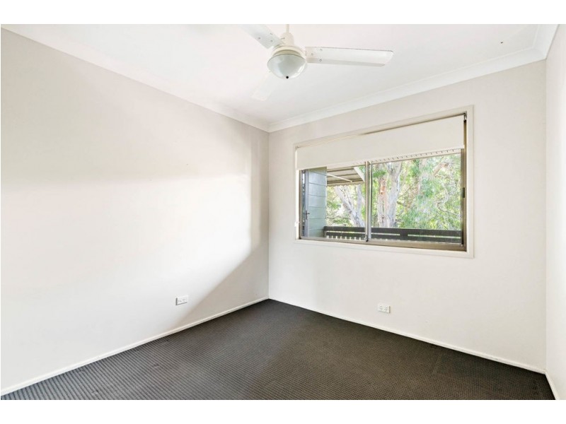 22 Yathong Court, Arana Hills QLD 4054