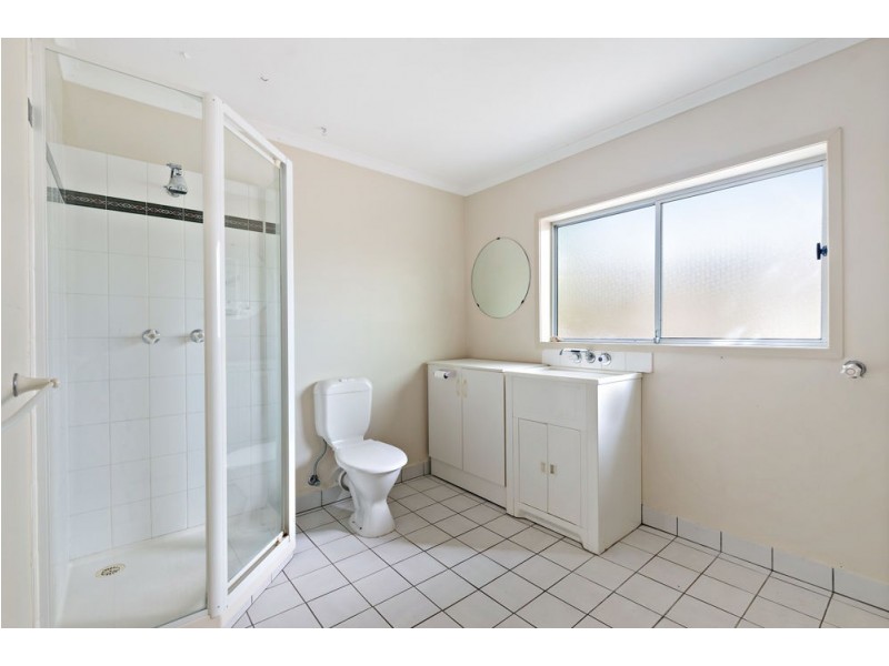 22 Yathong Court, Arana Hills QLD 4054