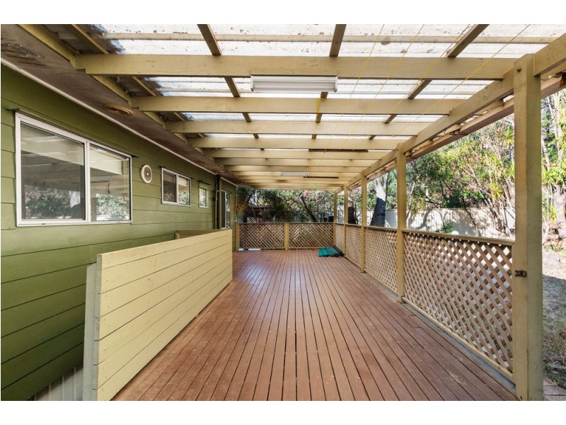 22 Yathong Court, Arana Hills QLD 4054