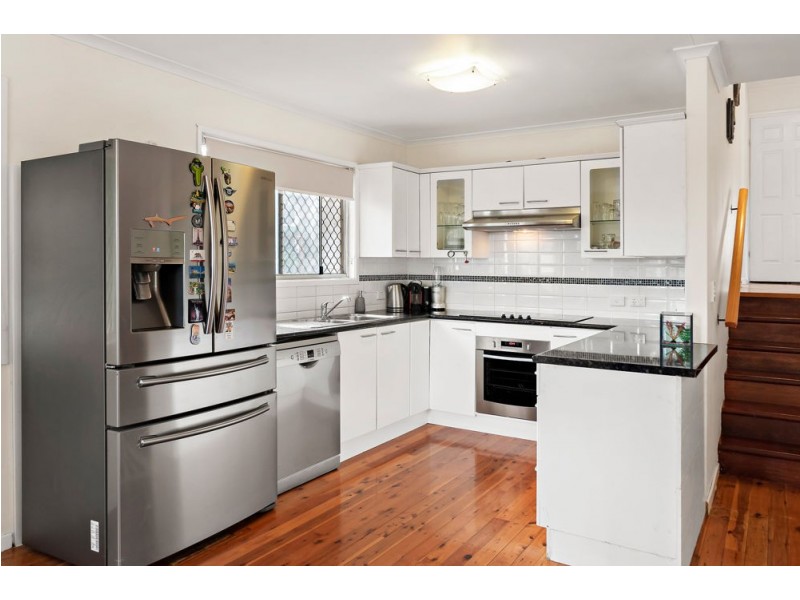 77 Plucks Road, Arana Hills QLD 4054