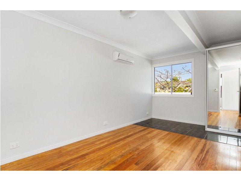 20 Loombah Crescent, Ferny Hills QLD 4055