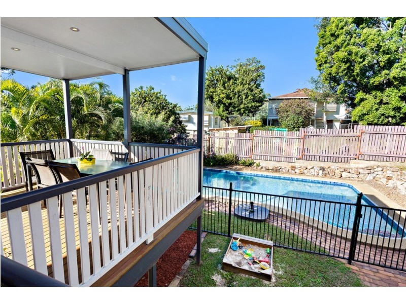 17 Cestrum Street, Arana Hills QLD 4054