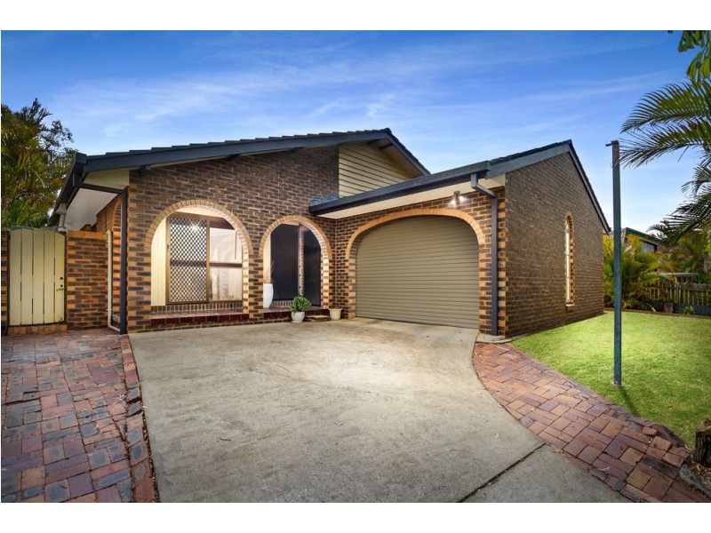 46 Rinavore Street, Ferny Grove QLD 4055