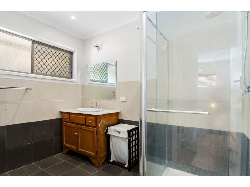 46 Rinavore Street, Ferny Grove QLD 4055