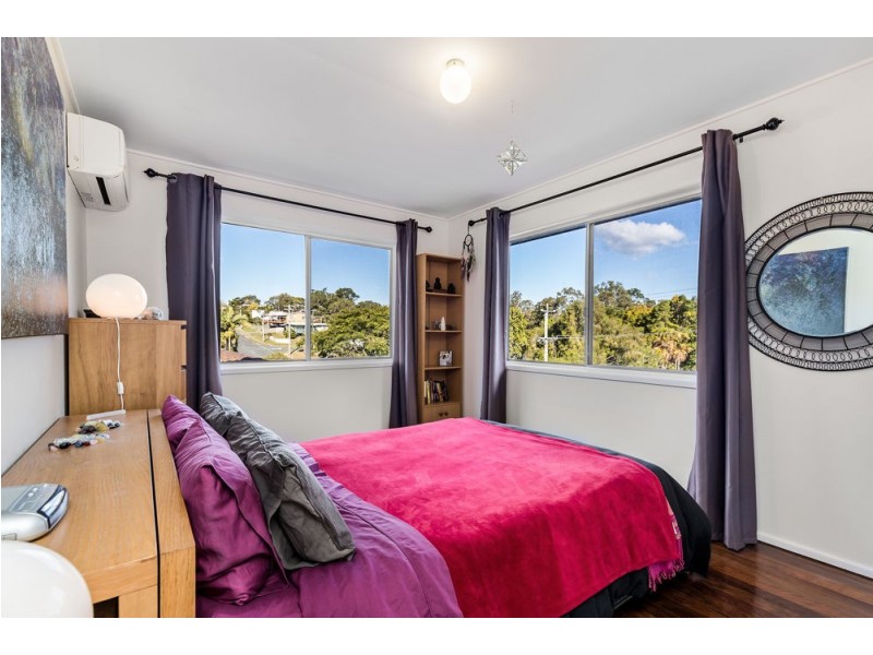 86 Illuta Avenue, Ferny Hills QLD 4055