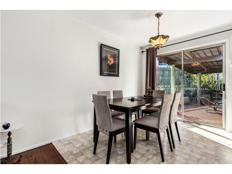 86 Illuta Avenue, Ferny Hills QLD 4055