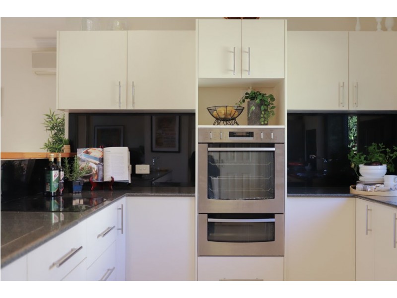 82 Bergin Road, Ferny Grove QLD 4055