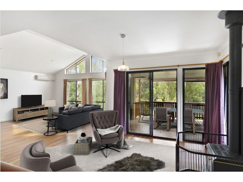 202 Gibbons Road, Samford Valley QLD 4520