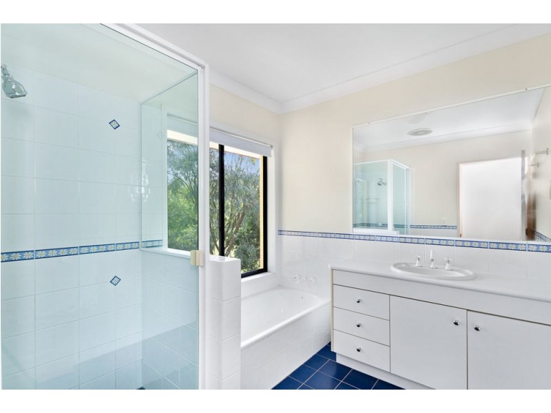 202 Gibbons Road, Samford Valley QLD 4520