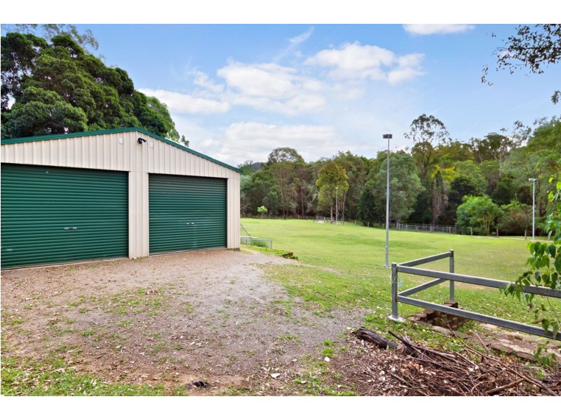 202 Gibbons Road, Samford Valley QLD 4520