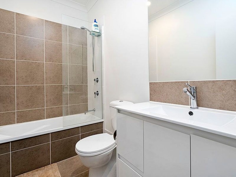 16/2 University Road, Mitchelton QLD 4053