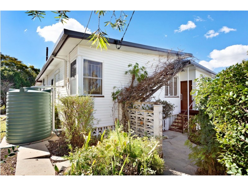 80 Patricks Road, Arana Hills QLD 4054