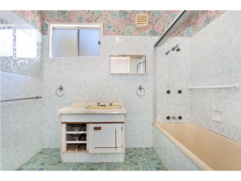 80 Patricks Road, Arana Hills QLD 4054