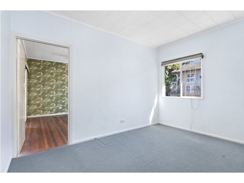 80 Patricks Road, Arana Hills QLD 4054