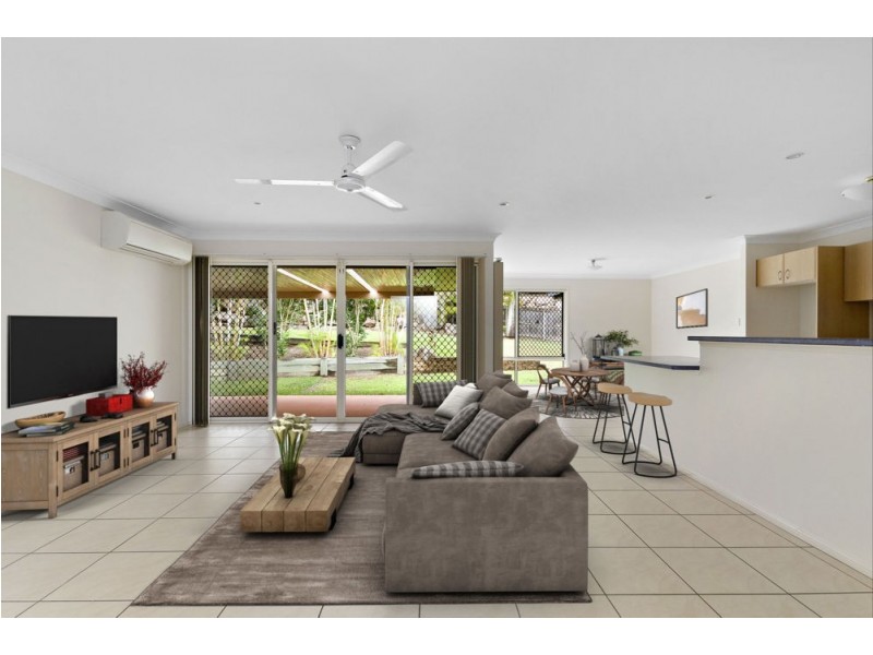 9 Alberic Court, Eatons Hill QLD 4037