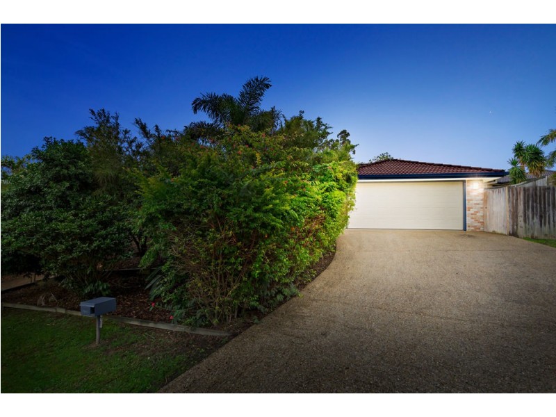 9 Alberic Court, Eatons Hill QLD 4037