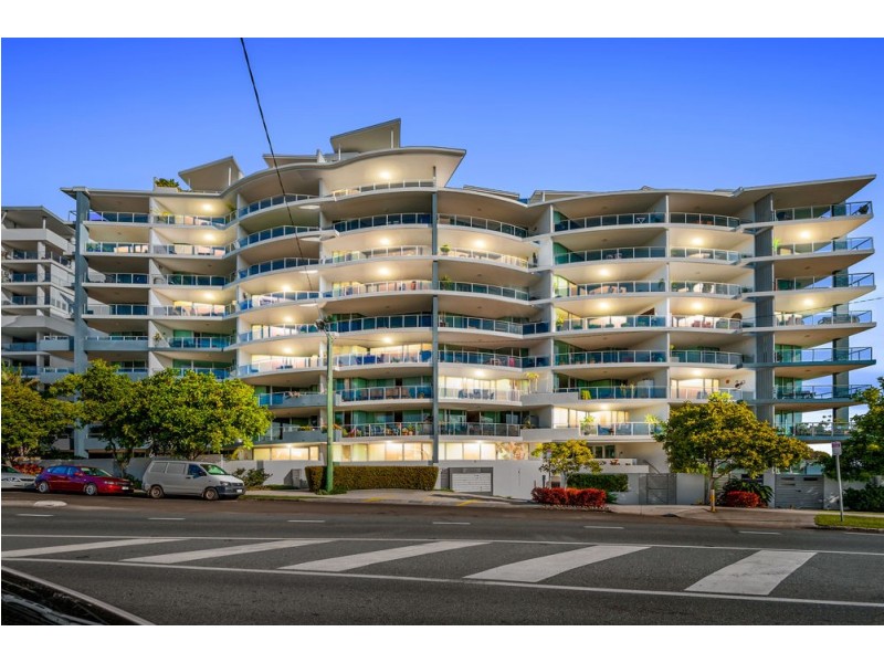 102/42 Queen Street, Kings Beach QLD 4551