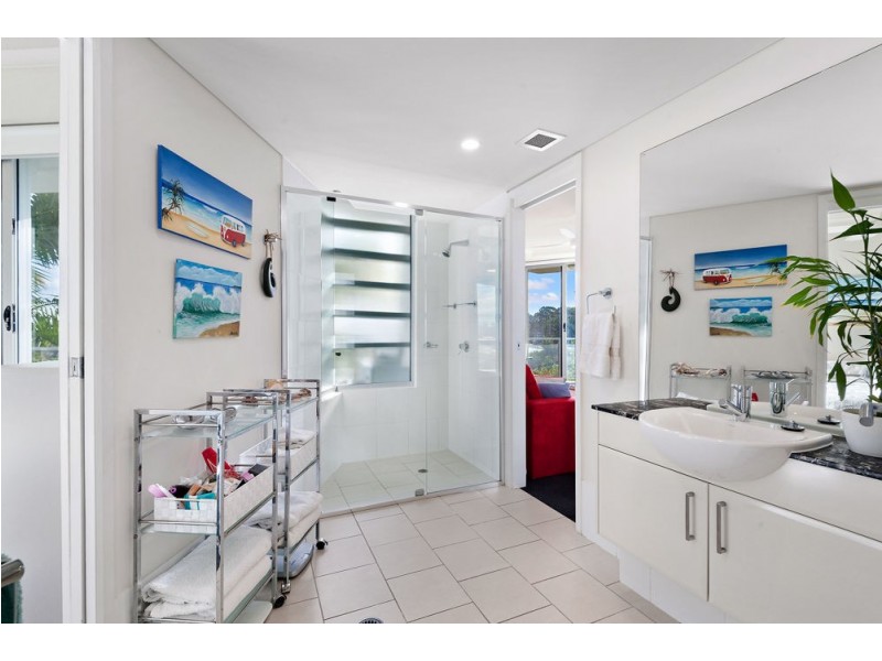 102/42 Queen Street, Kings Beach QLD 4551