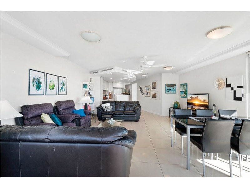 102/42 Queen Street, Kings Beach QLD 4551