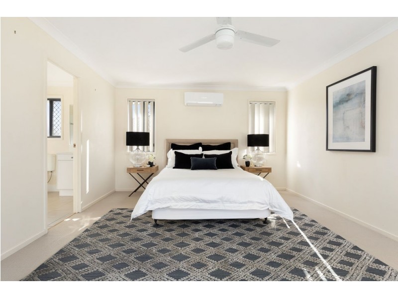 26 Whites Court, Albany Creek QLD 4035
