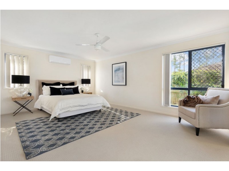26 Whites Court, Albany Creek QLD 4035