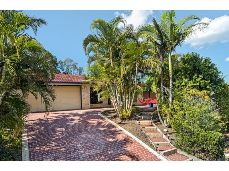 18 Valencia Court, Eatons Hill QLD 4037