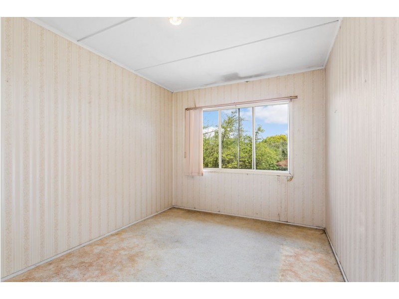 2 Camden Court, Arana Hills QLD 4054