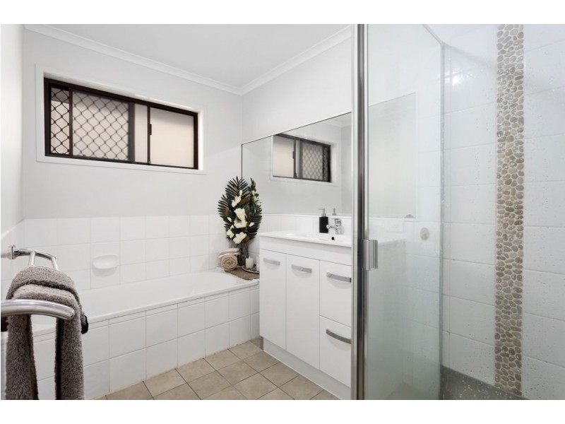 39 Pimelea Street, Everton Hills QLD 4053