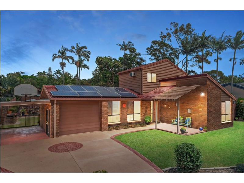 69 Yingally Drive, Arana Hills QLD 4054