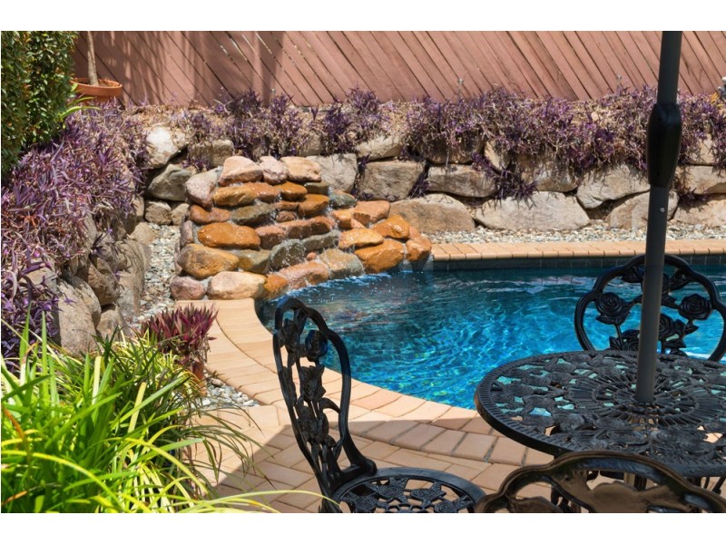 69 Yingally Drive, Arana Hills QLD 4054