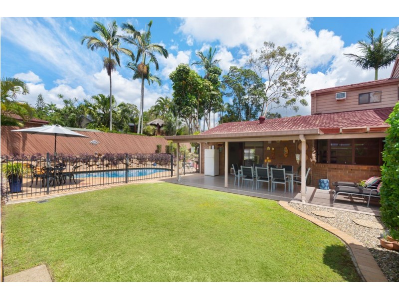 69 Yingally Drive, Arana Hills QLD 4054