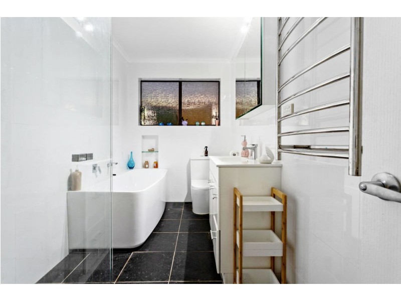 16 Extasis Street, The Gap QLD 4061