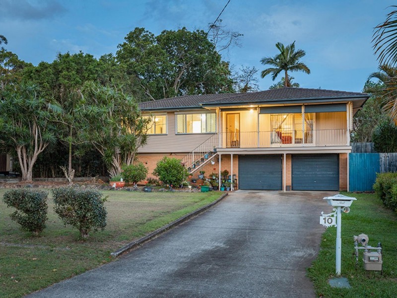 10 Pavonia Street, Everton Hills QLD 4053