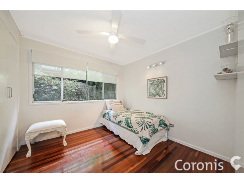 7 Camden Court, Arana Hills QLD 4054