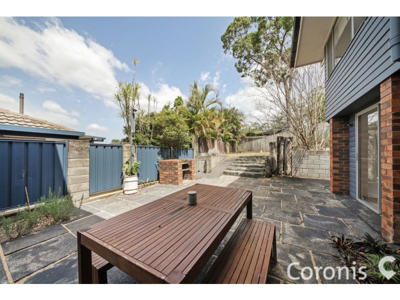 7 Camden Court, Arana Hills QLD 4054