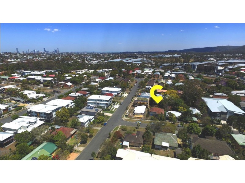 4 Dunkirk Street, Gaythorne QLD 4051