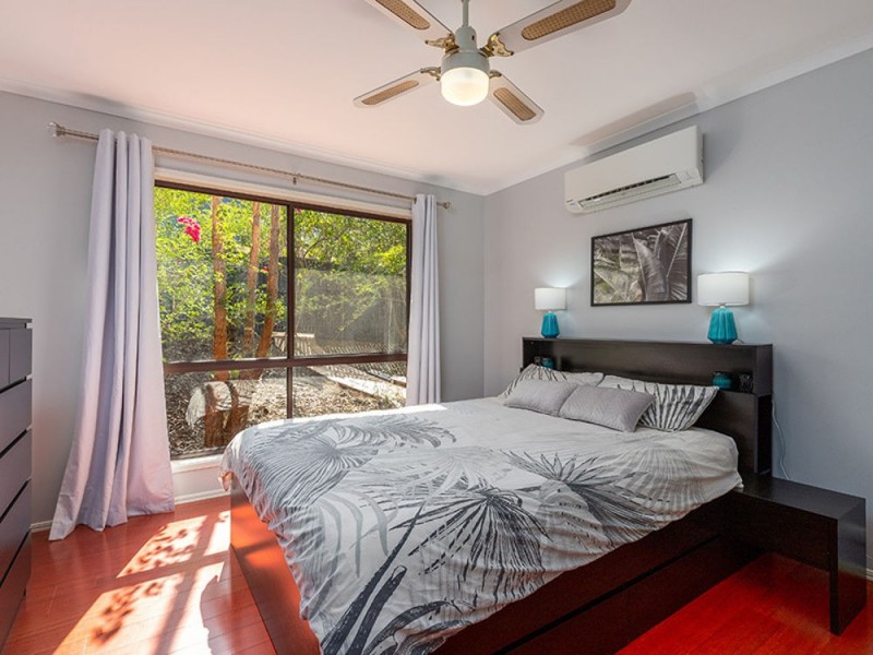 79 Leonarda Drive, Arana Hills QLD 4054