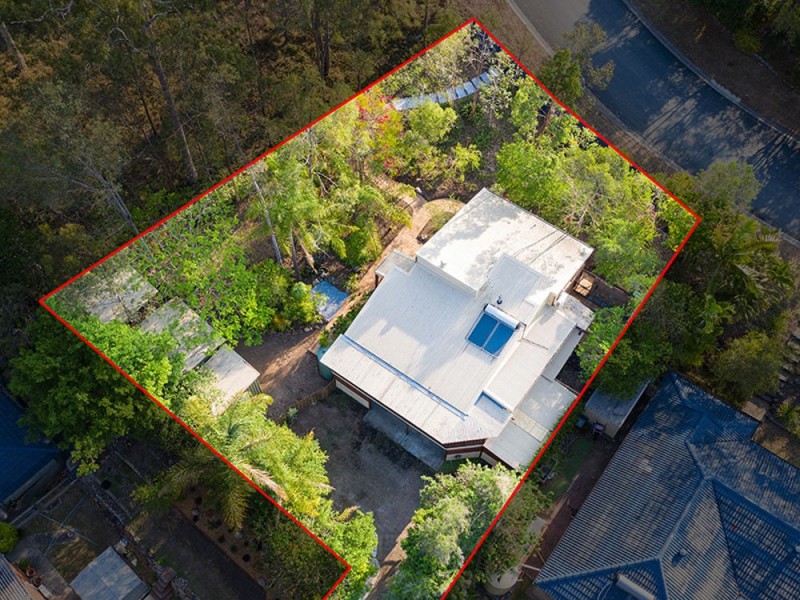 79 Leonarda Drive, Arana Hills QLD 4054