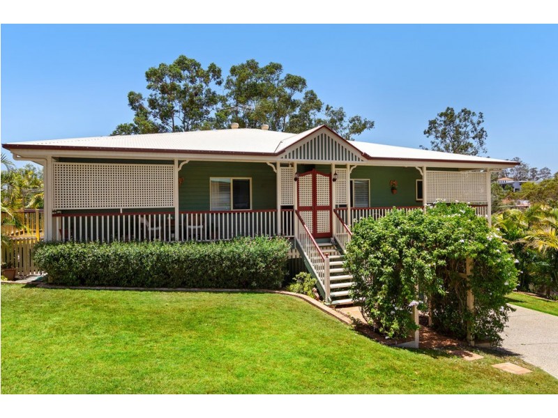 68 Falconglen Place, Ferny Grove QLD 4055