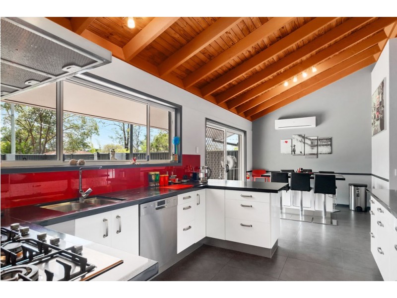 7 Tarawill Crescent, Ferny Hills QLD 4055